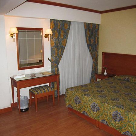Philippe Luxor Hotel Esterno foto