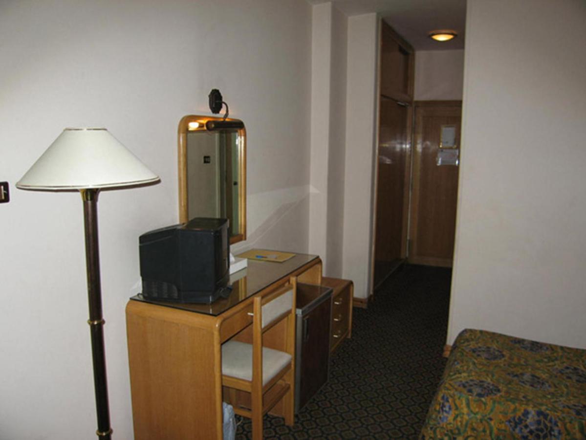 Philippe Luxor Hotel Esterno foto