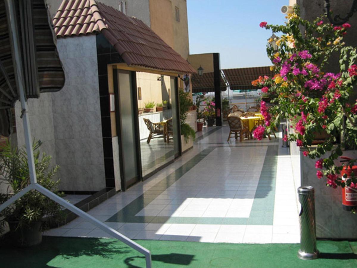 Philippe Luxor Hotel Esterno foto