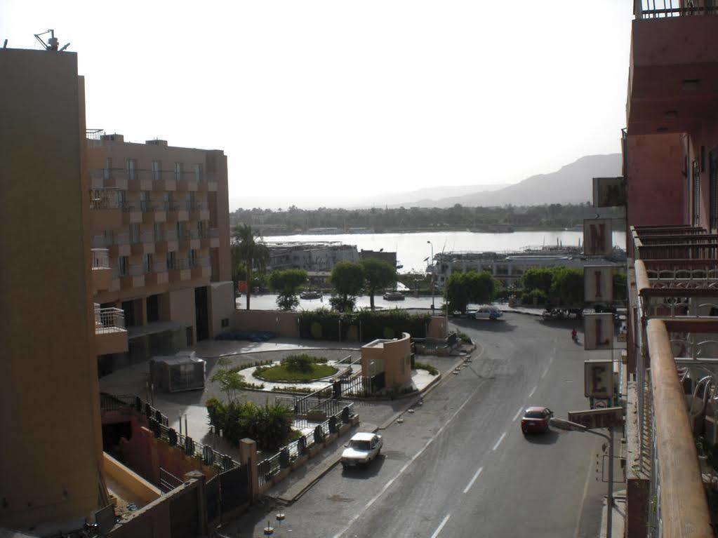 Philippe Luxor Hotel Esterno foto